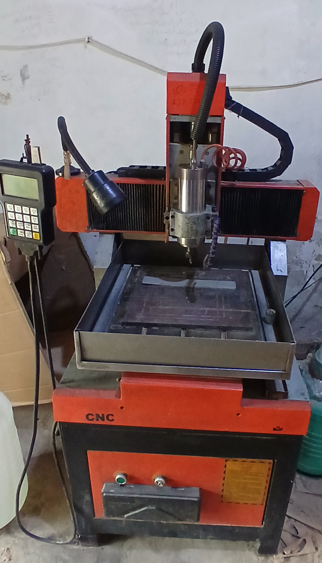 Heavy Duty CNC Router 4040 with 2.2kW water-cooled spindle and DSP controller — for sale in Sialkot, Pakistan